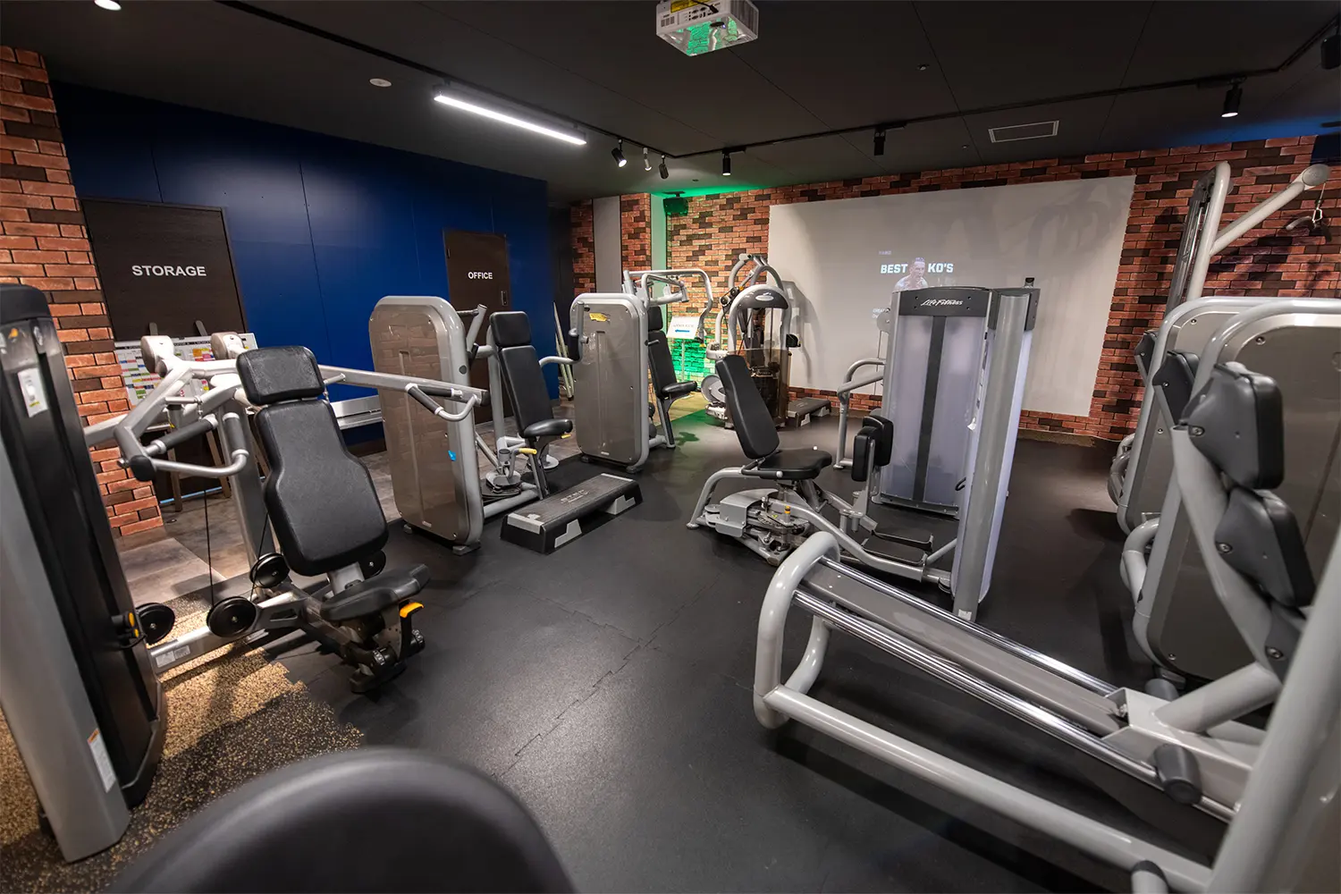 ショルダープレス